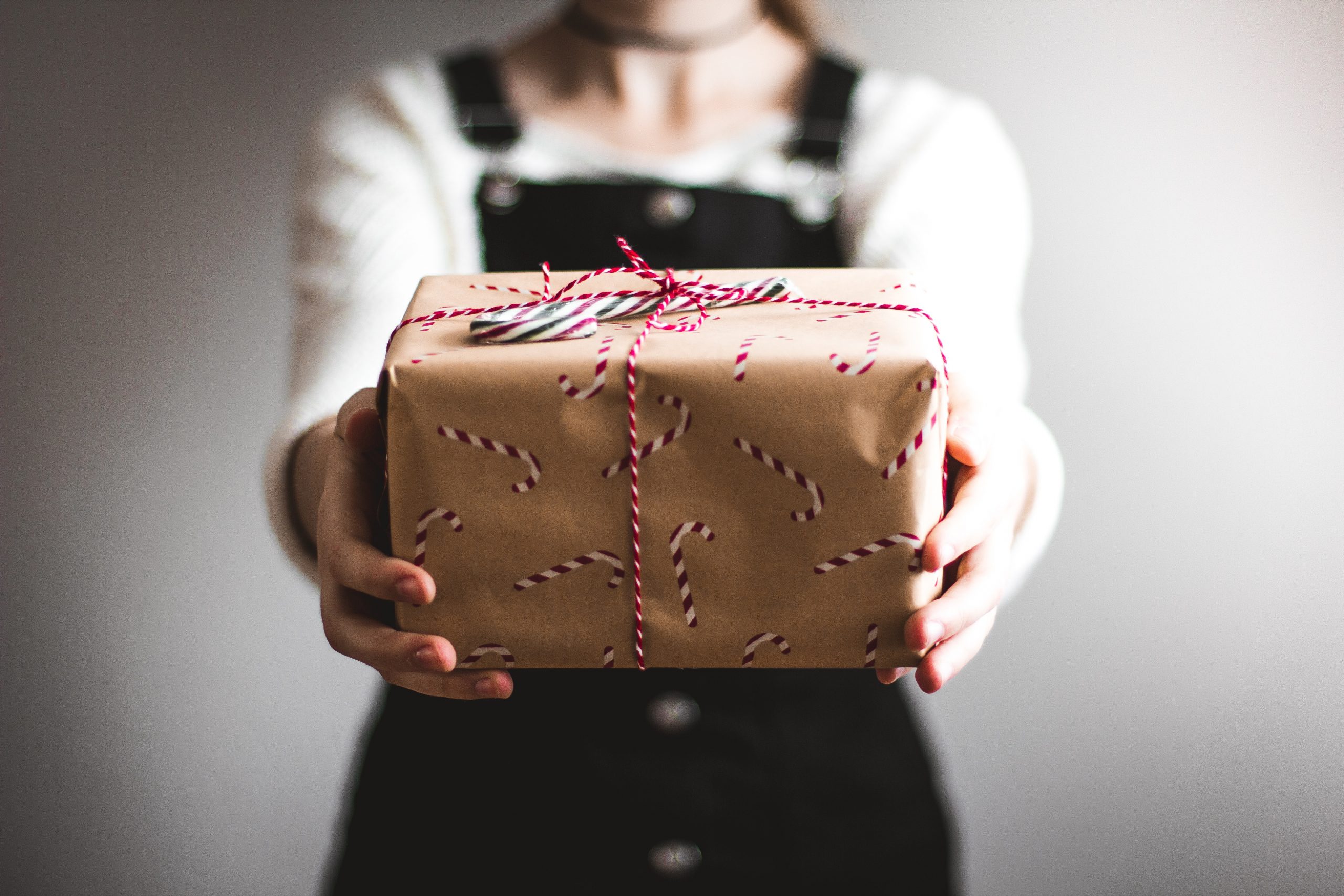 Kindness Southern Culling 15 idei de cadouri de Crăciun pentru cea mai bună prietenă - Cărturești