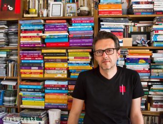 Bibliotecă de scriitor – Dan Coman:  „Biblioteca mă ajută la câștigarea unui anumit tip de liniște de care am nevoie ulterior scrisului”