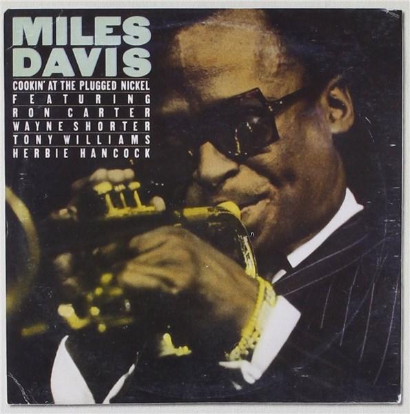 Cookin\' at the Plugged Nickel | Miles Davis