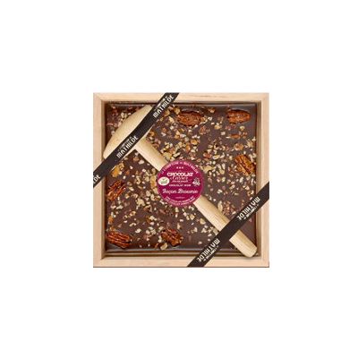 Ciocolata neagra in cutie de lemn Comptoir de Mathilde cu nuci | Comptoir de Mathilde