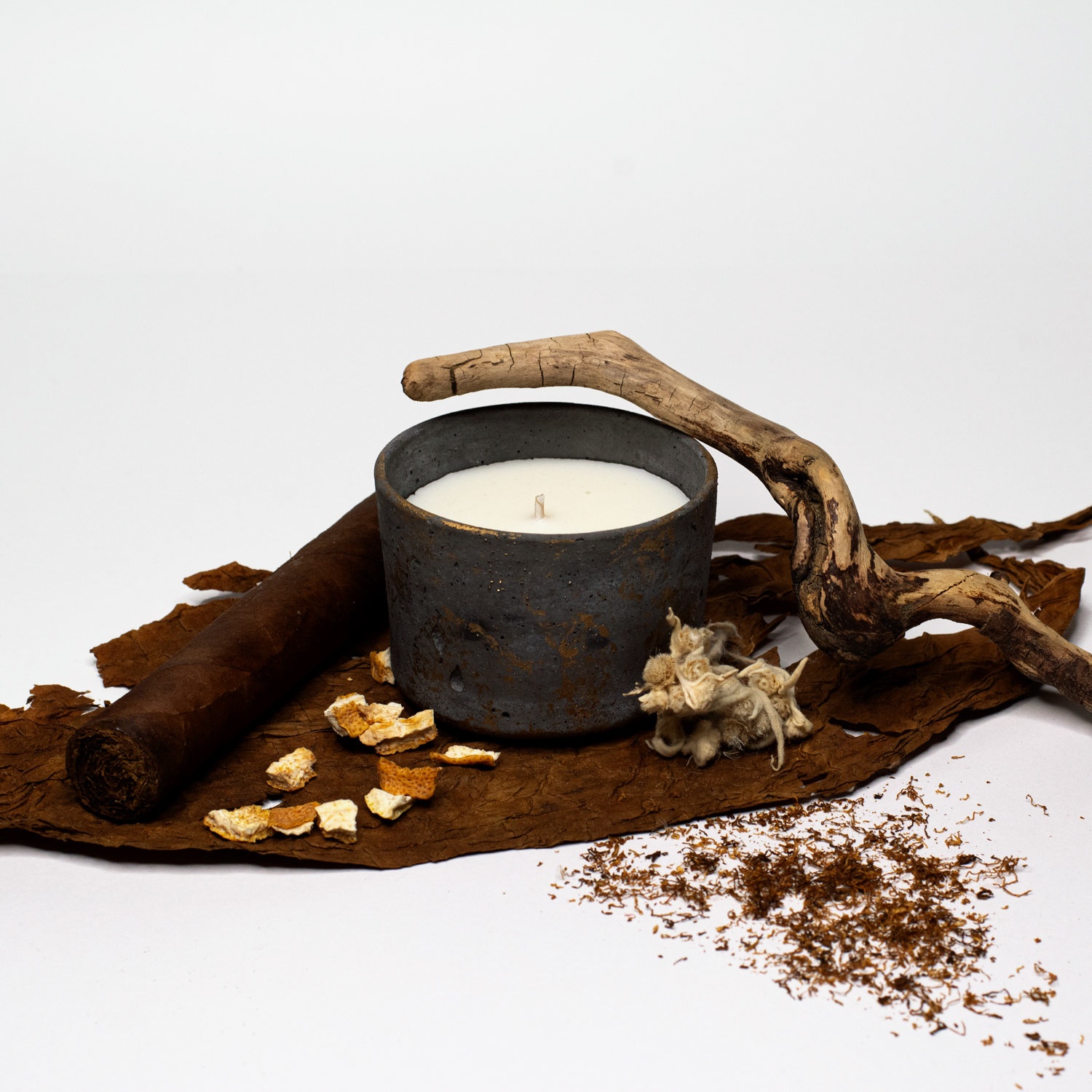 Lumanare parfumata - Tobacco Vanilla | Candle’s Flavour - 1 | YEO