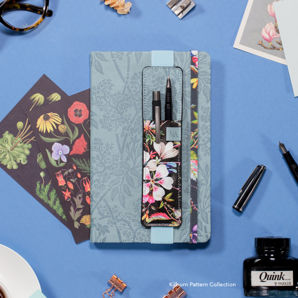 Semn de carte - Bookaroo Pen Pouch - V&A Kilburn Black Floral | If (That Company Called) - 1 | YEO