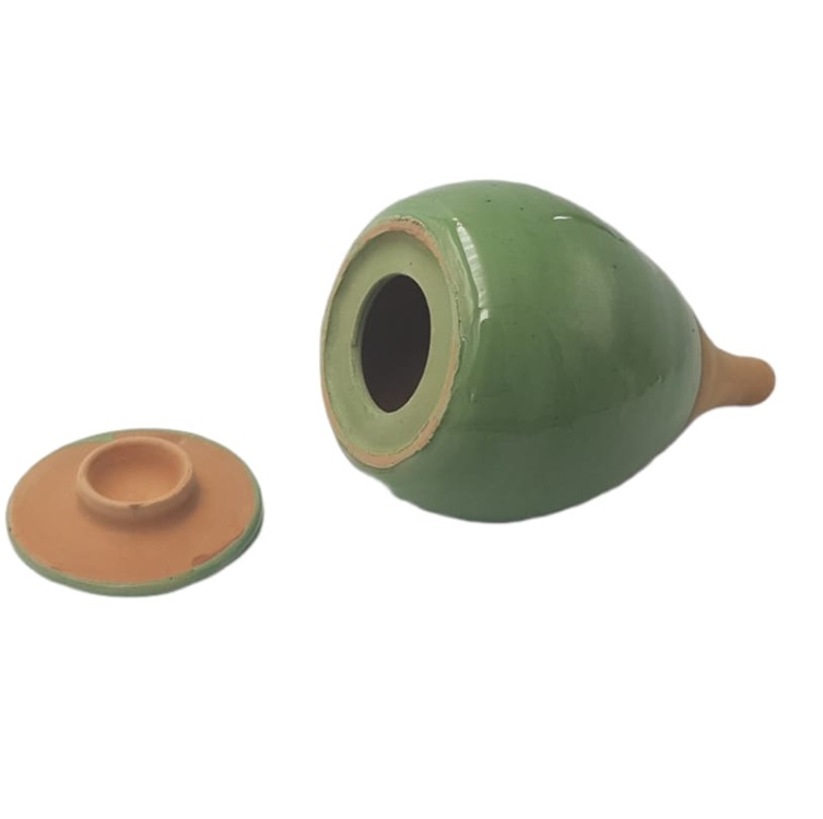 Vas din argila - Lutoya Green