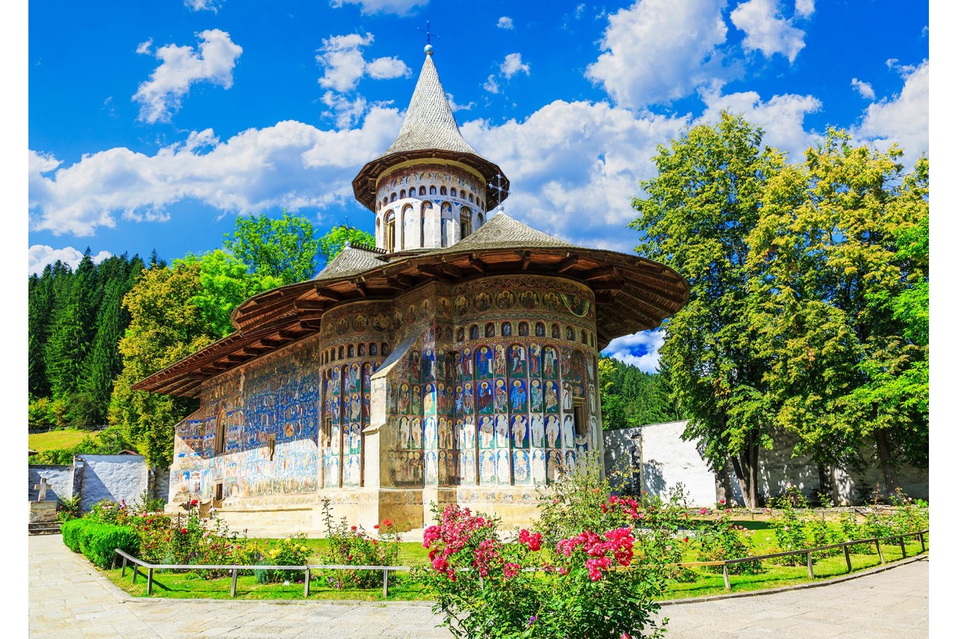 Puzzle 1000 piese - Voronet Monastery - Suceava | Enjoy - 1