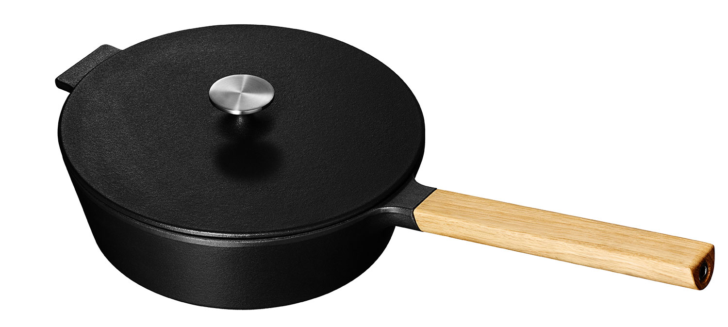Tigaie de fonta cu capac - Saute pan with lid & wooden handle, cast iron, 2.2 L | Morso