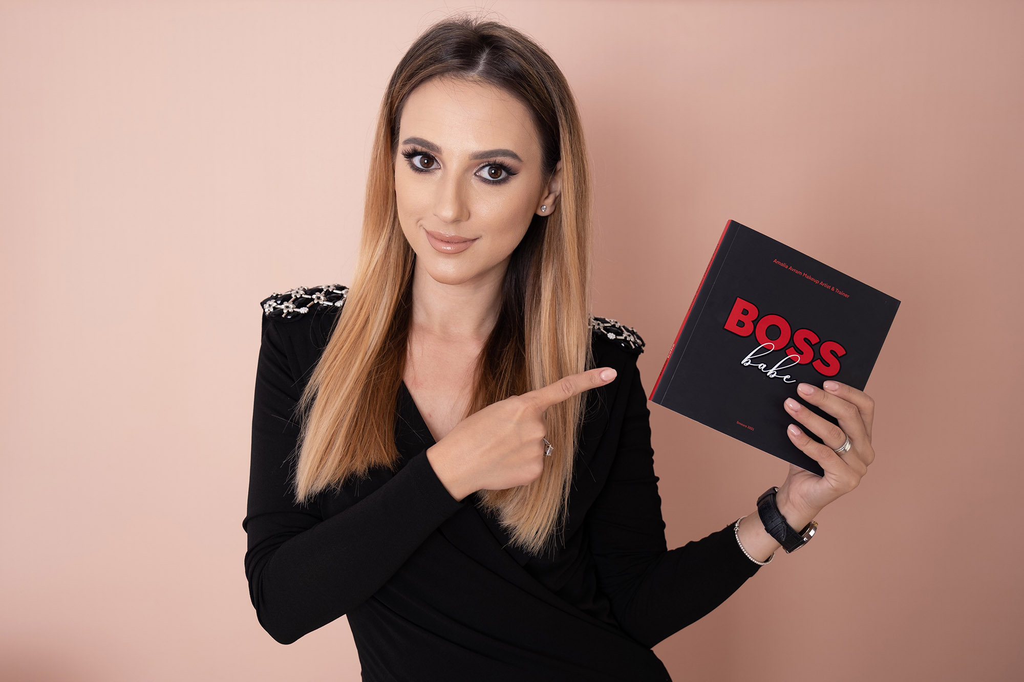 Boss Babe | Amalia Avram - 1 | YEO