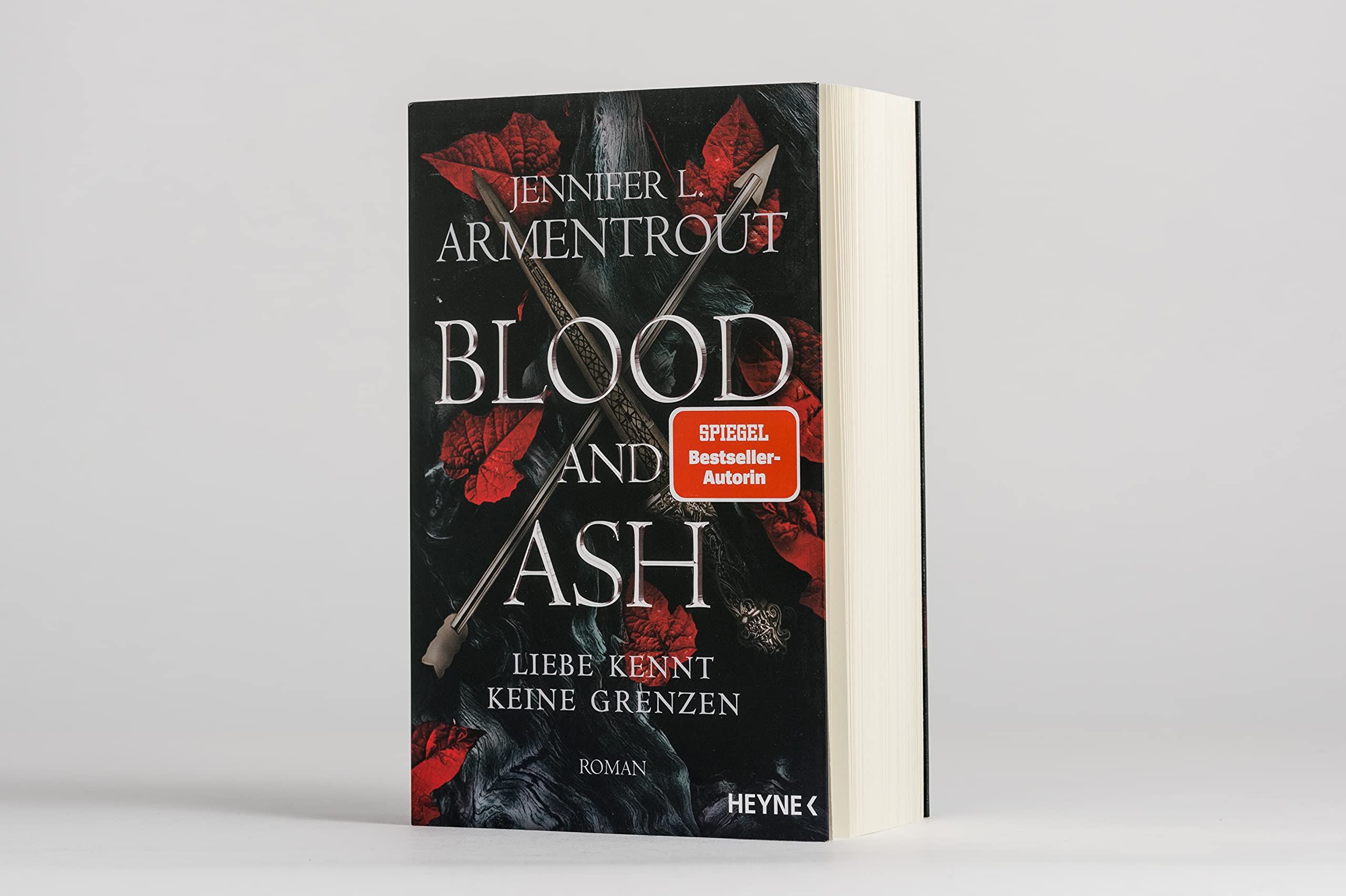 Blood and Ash - Liebe kennt keine Grenzen | Jennifer L. Armentrout - 2 | YEO