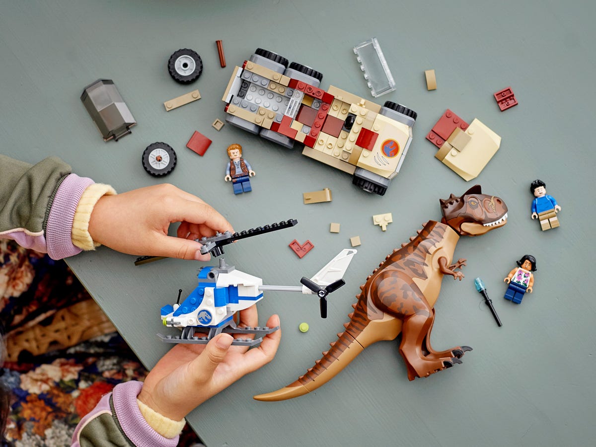 LEGO Jurassic World - Carnotaurus Dinosaur Chase (76941) | LEGO