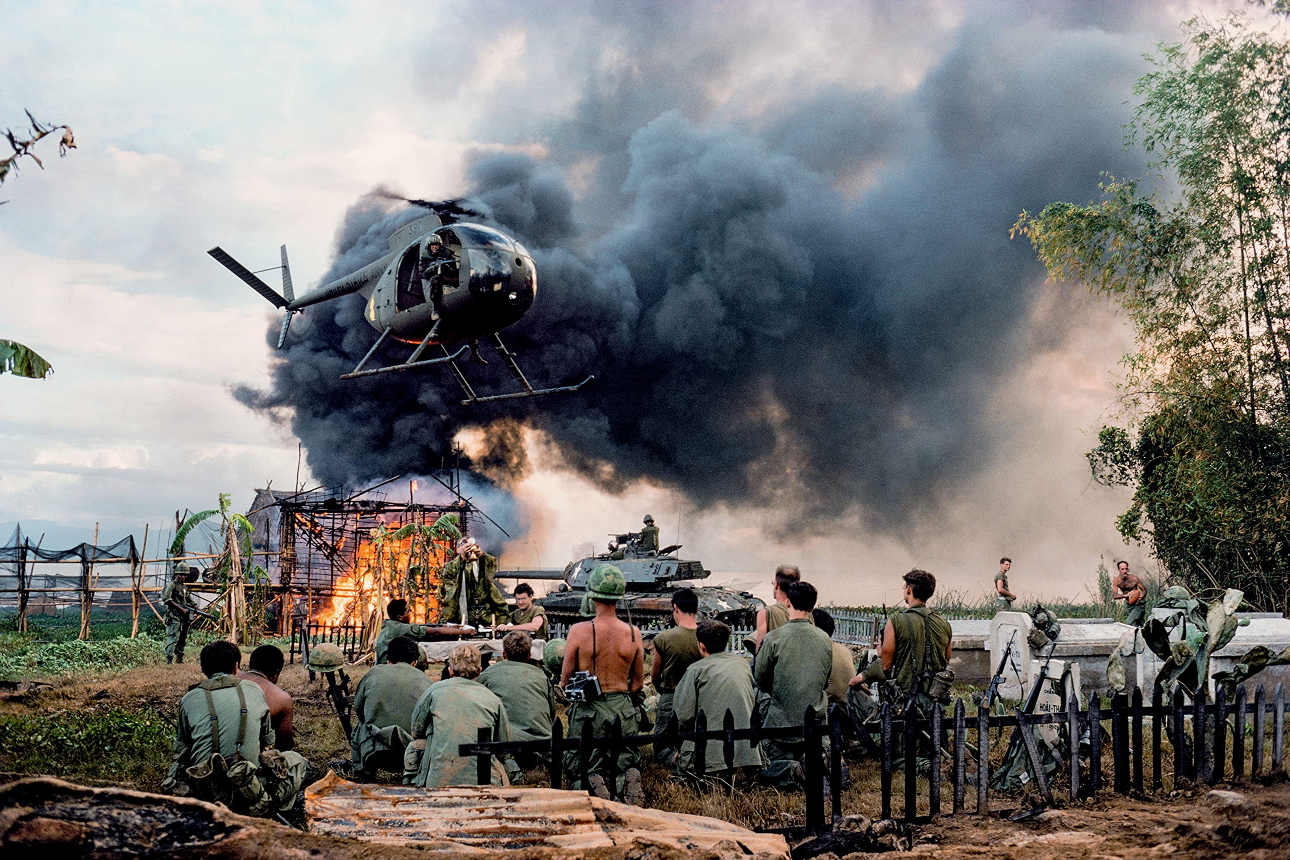 Apocalypse Now: The Lost Photo Archive | Chas Gerretsen - 1 | YEO