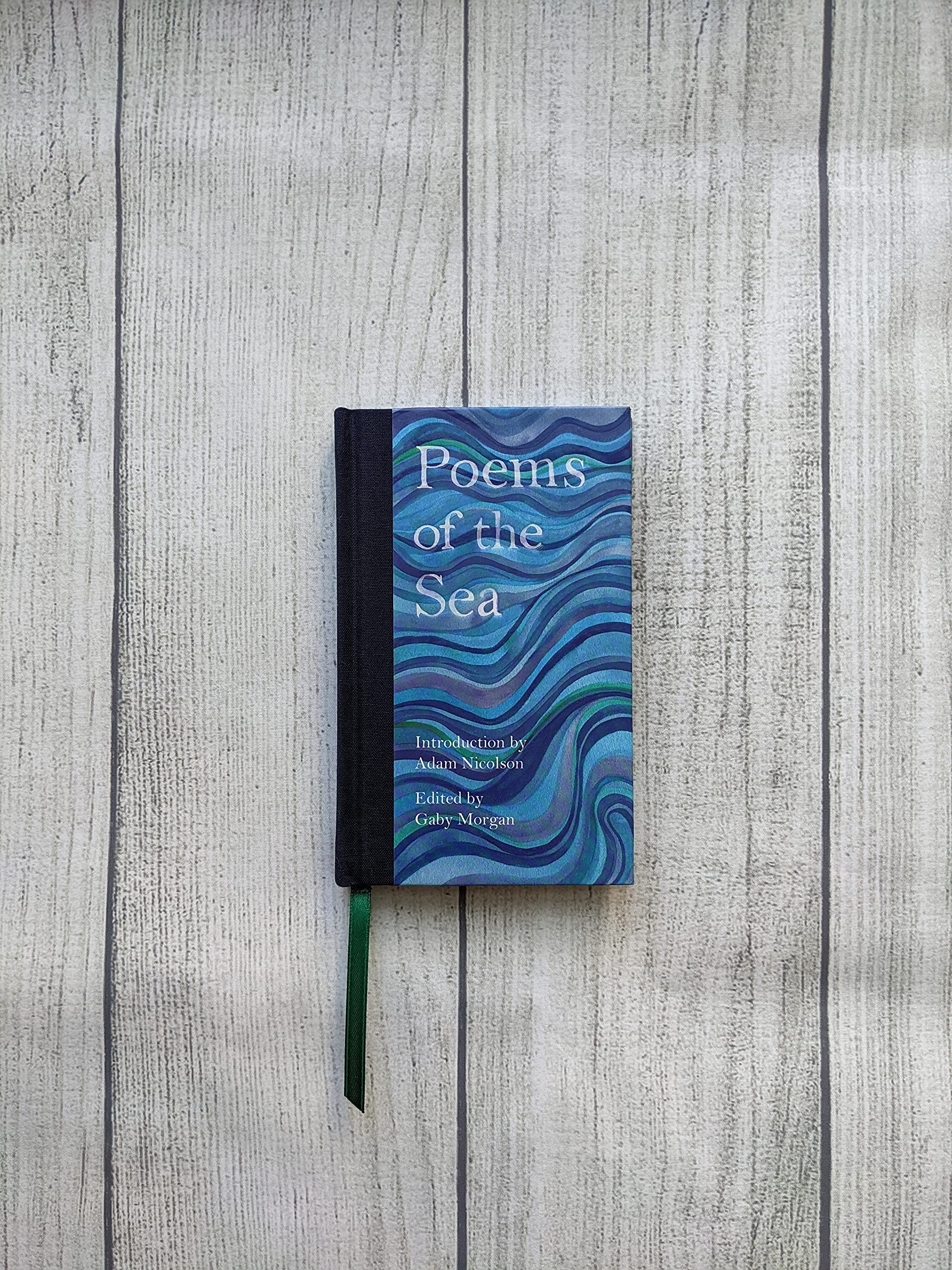 Poems of the Sea | Adam Nicolson, Gaby Morgan - 2 | YEO