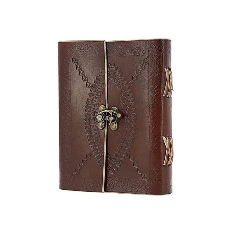 Carnet din piele - with Lock Closure, 11 X 13 cm | Librairie Le Forum du Livre