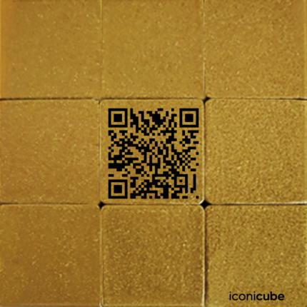 Cub Rubik - Iconic - Hamsa Gold Effect | Iconicube image1