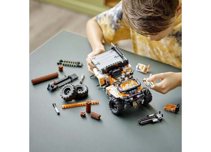 LEGO Technic - All-Terrain Vehicle (42139) | LEGO - 6 | YEO