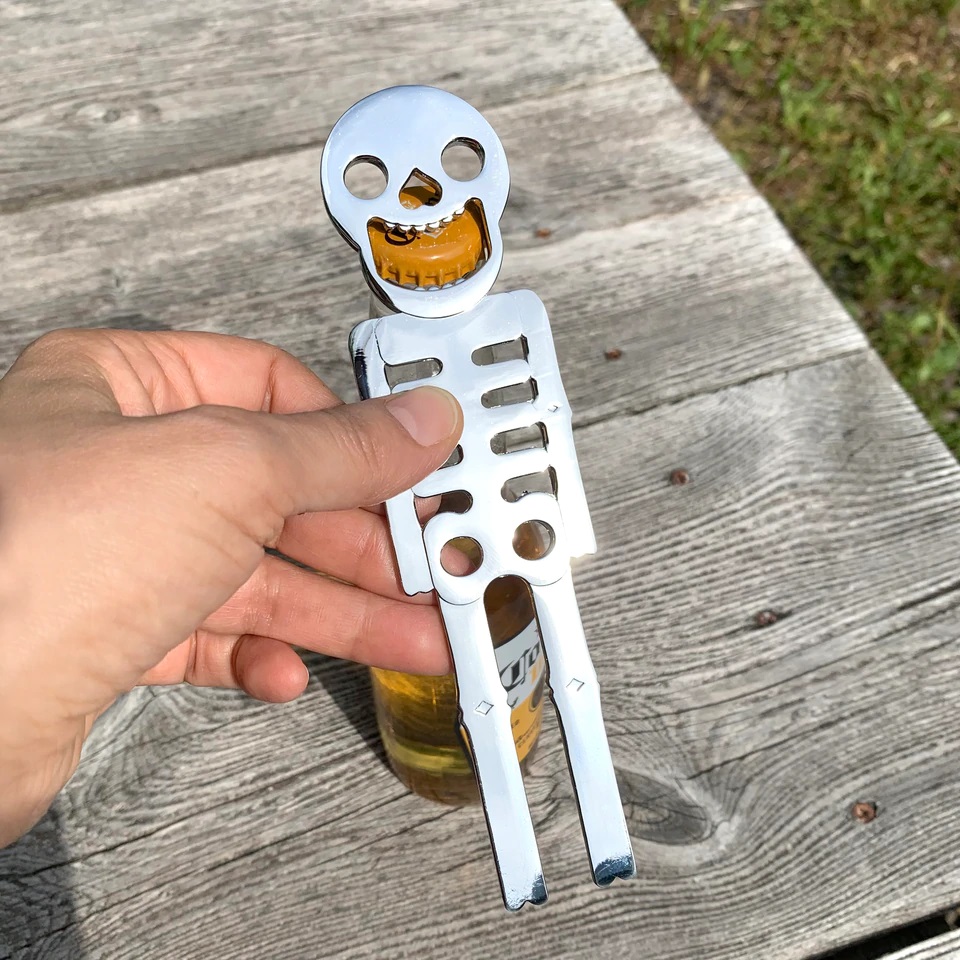 Desfacator sticle - Skeleton Bottle Opener | Kikkerland - 2 | YEO