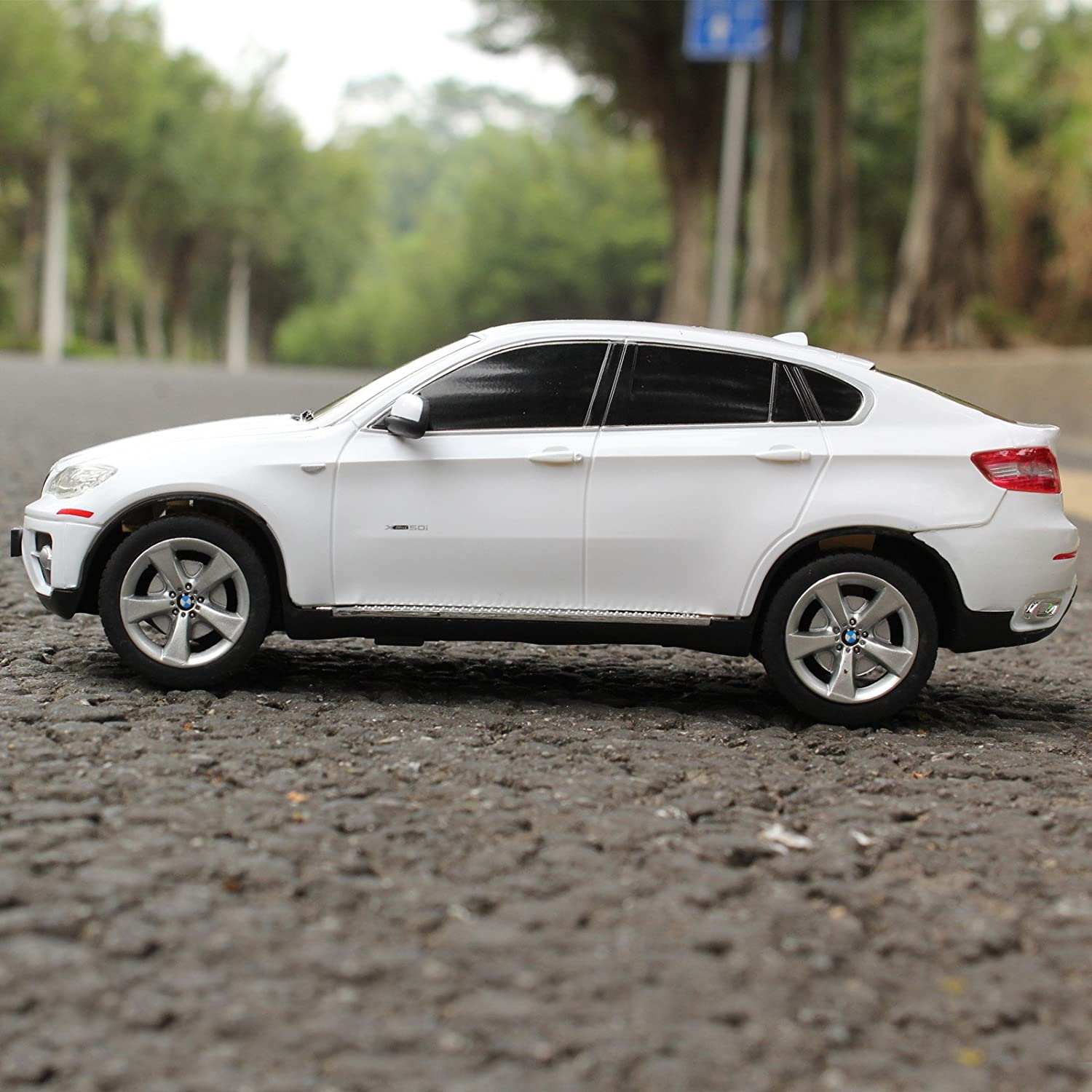 Masina cu telecomanda - Bmw X6, Alb | Rastar - 1 | YEO