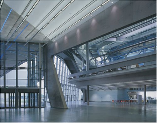 Zaha Hadid. BMW Central Building | Todd Gannon - 2 | YEO