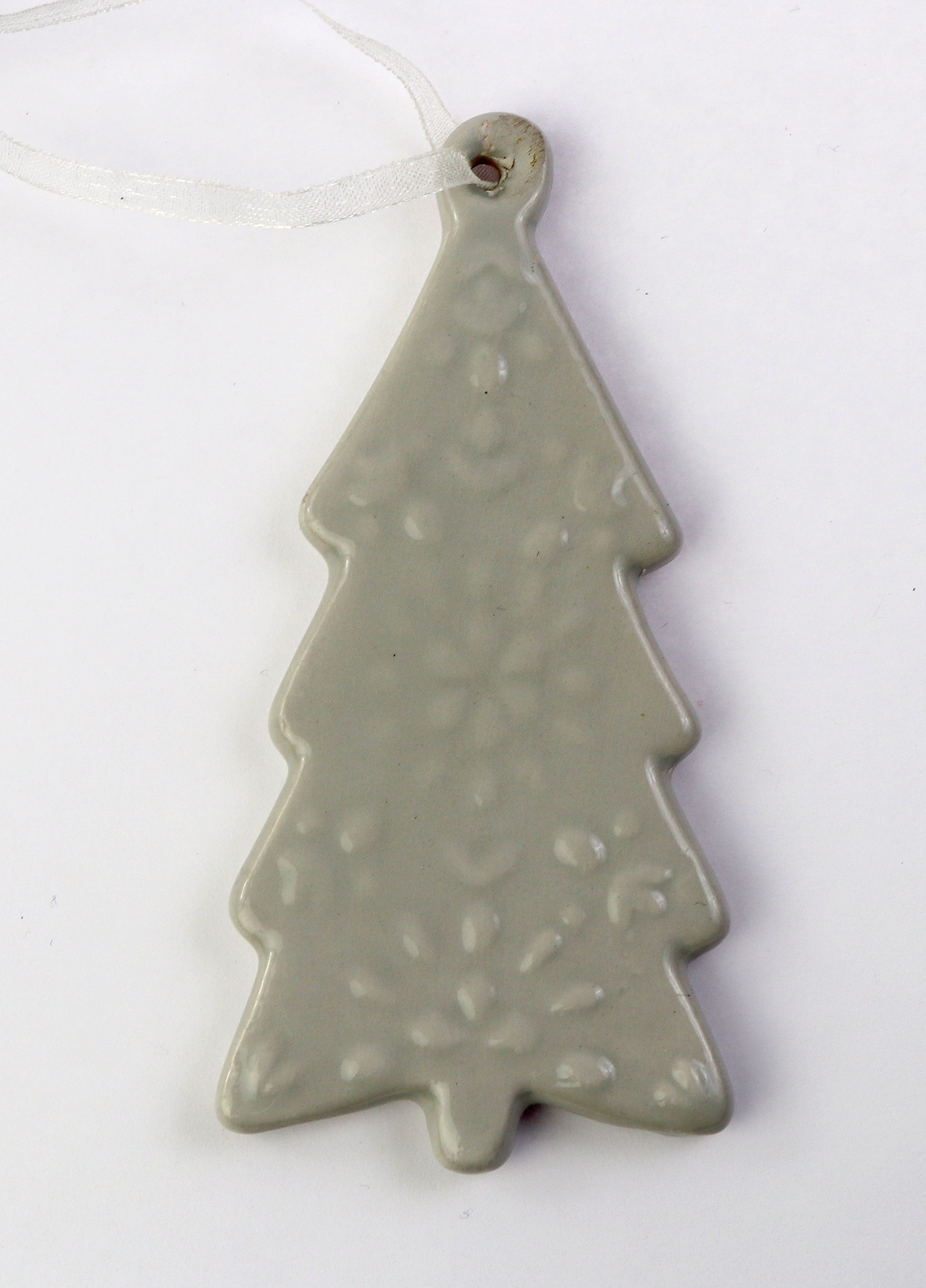 Decoratiune Craciun - Porcelain Tree on String, grey 4x10cm | Drescher