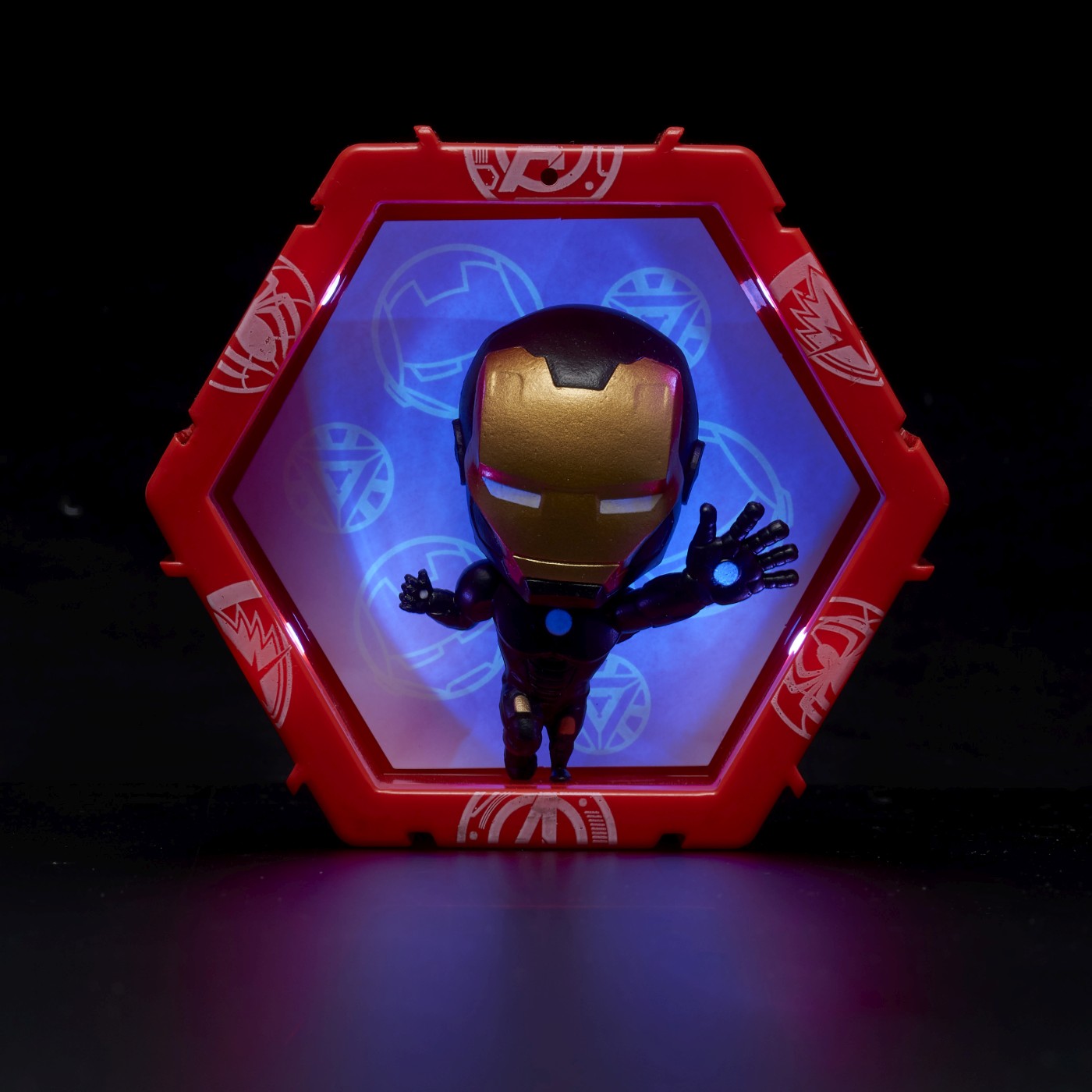 Figurina Wow! Stuff – Marvel Iron Man cu armura negru si auriu | Wow! Pods - 1 | YEO