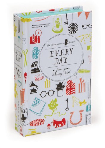 Every Day - A Five-Year Memory Book | Chronicle Books