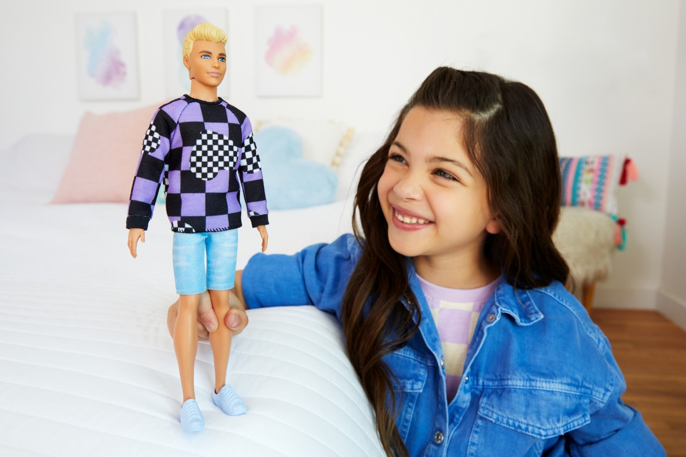 Papusa Barbie Fashionistas - Baiat Blond cu Bluza cu Imprimeu Geometric | Mattel - 1 | YEO