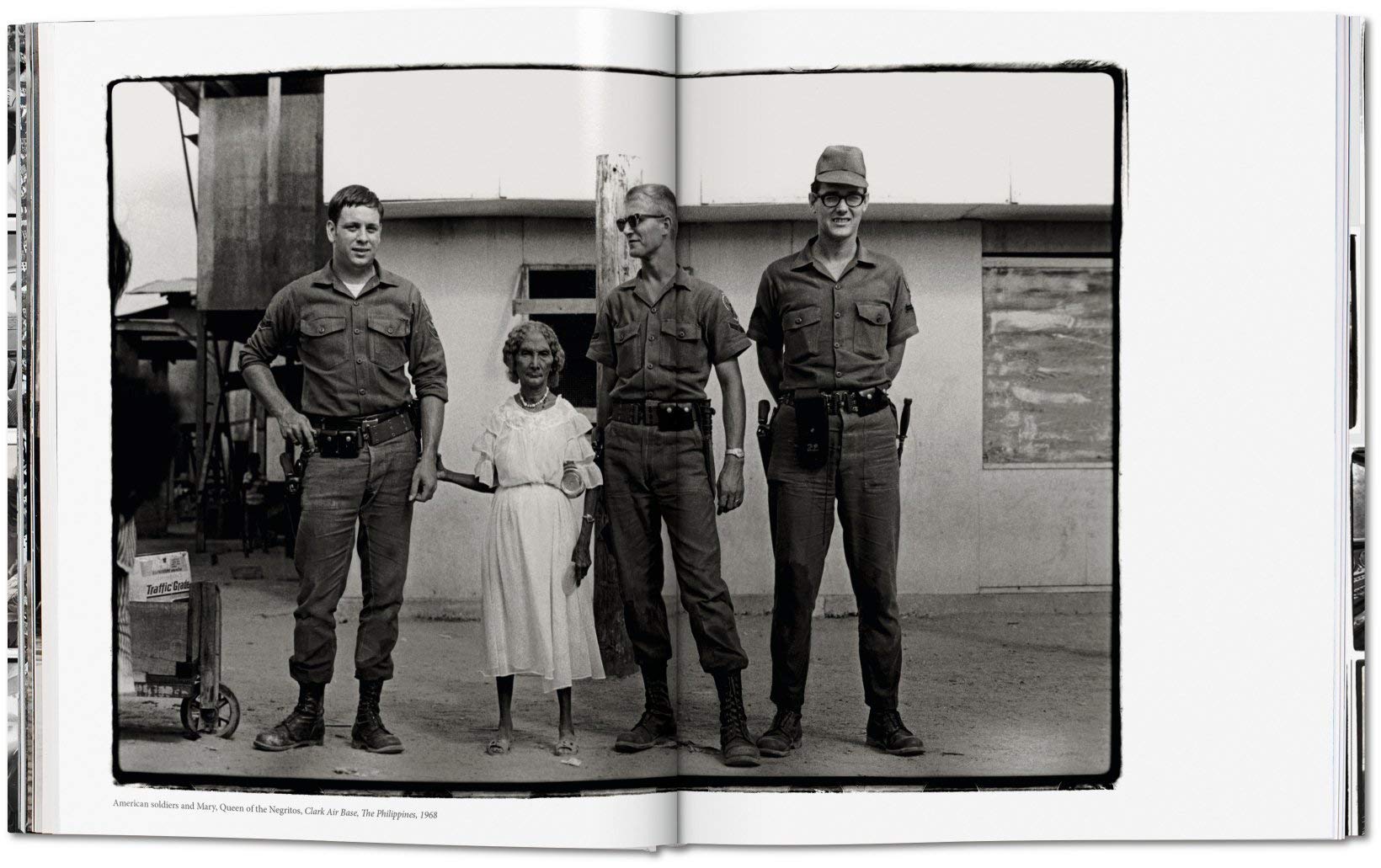 Annie Leibovitz. The Early Years. 1970-1983 | Annie Leibovitz, Luc Sante, Jann S. Wenner - 1 | YEO