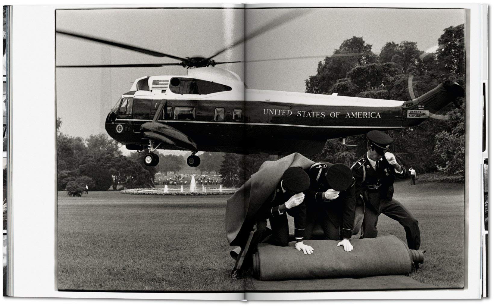 Annie Leibovitz. The Early Years. 1970-1983 | Annie Leibovitz, Luc Sante, Jann S. Wenner - 4 | YEO