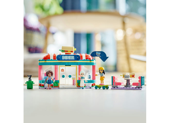 LEGO Friends - Heartlake Downtown Diner (41728) | LEGO - 4 | YEO