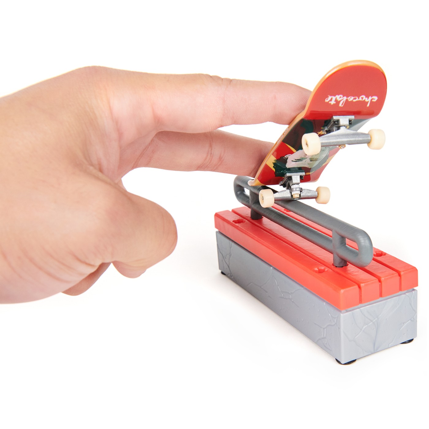 Jucarie interactiva Tech Deck - Fingerboard James cu obstacol | Spin Master - 1 | YEO