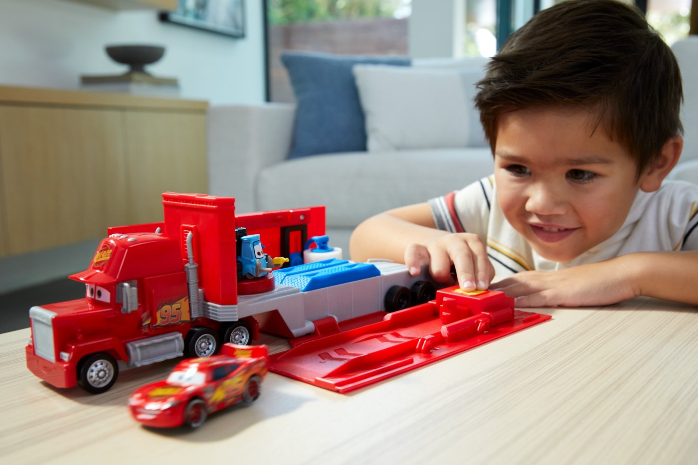 Set de joaca Cars - Service mobil | Mattel - 1 | YEO