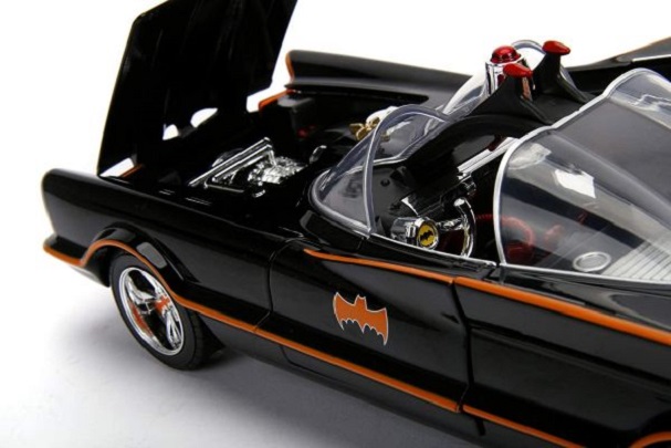 Set figurina si masina - Batman Batmovil - Robin | Jada Toys - 3 | YEO