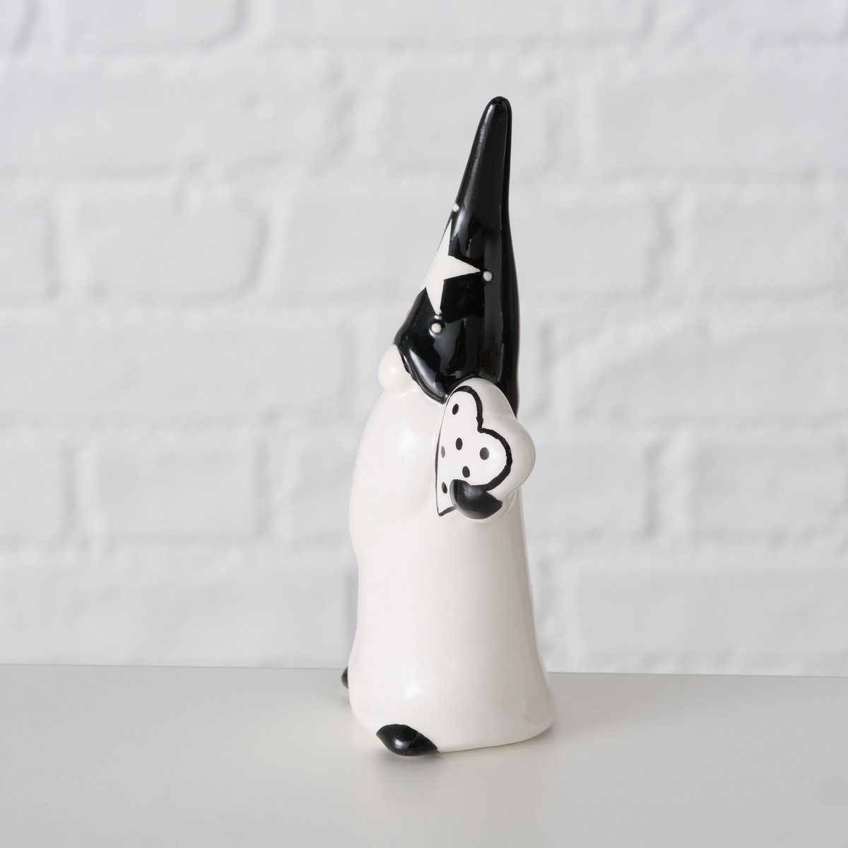 Figurina decorativa Craciun - Theos Gnome, black-white dolomite (doua modele) | Boltze