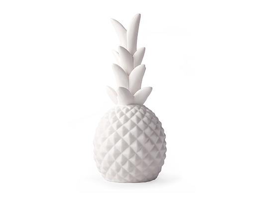 Pineapple LED Light | Kikkerland - 1 | YEO