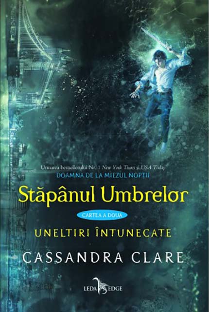 Stapanul Umbrelor | Cassandra Clare