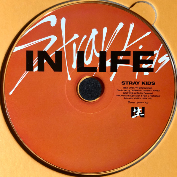 In Life - Volume 1, doua versiuni | Stray Kids