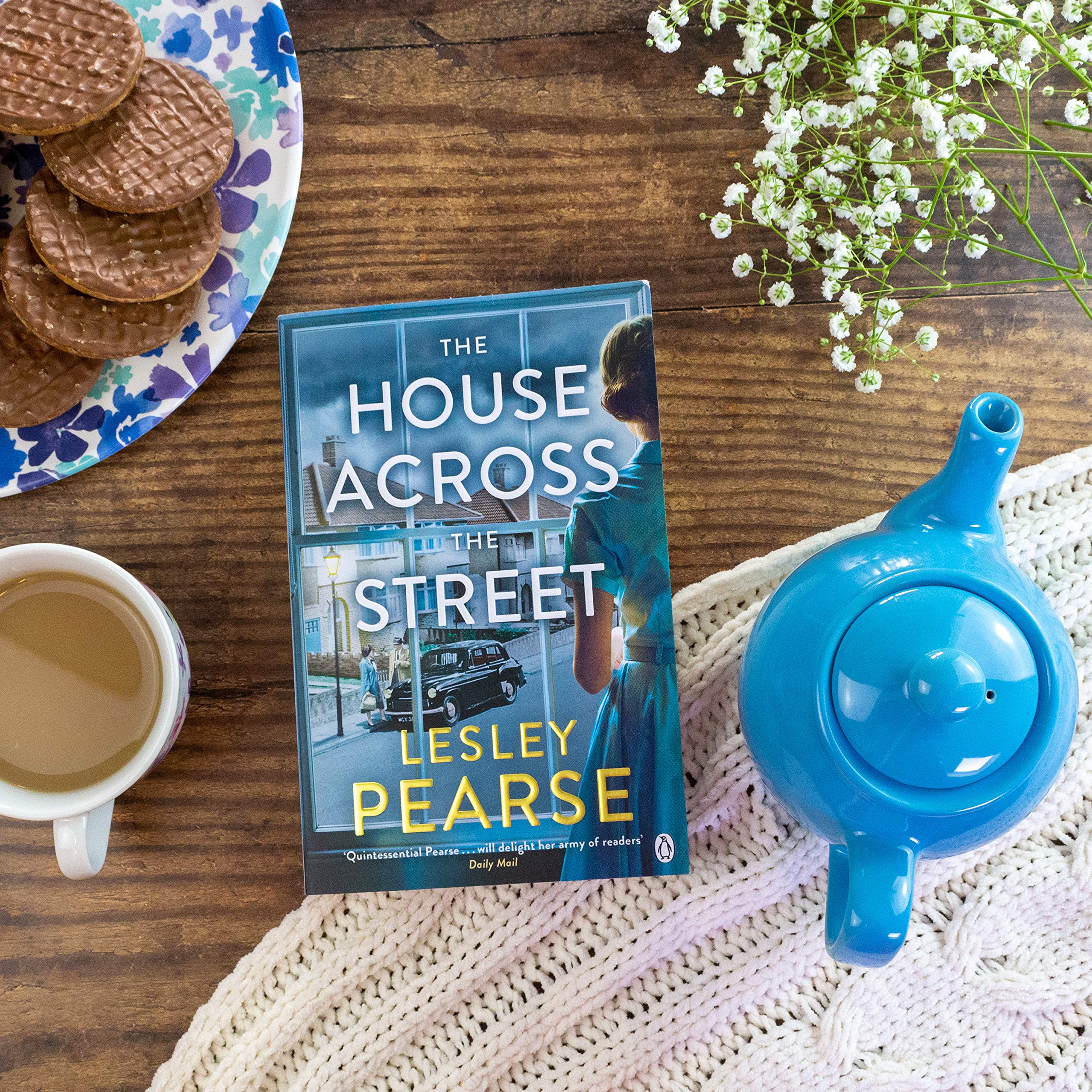 The House Across The Street | Lesley Pearse - 4 | YEO