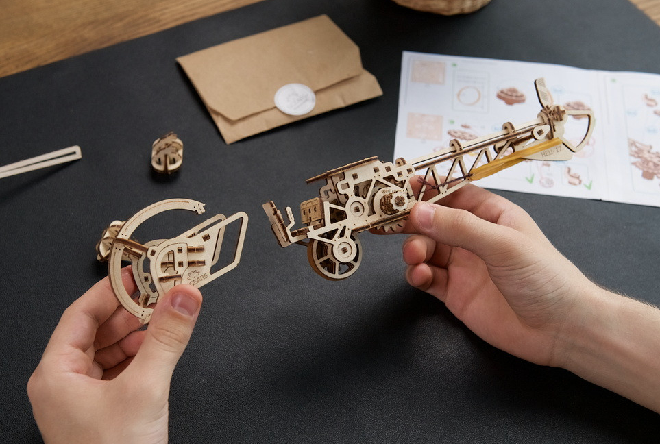 Set constructie - Mini Helicopter | Ugears - 3 | YEO