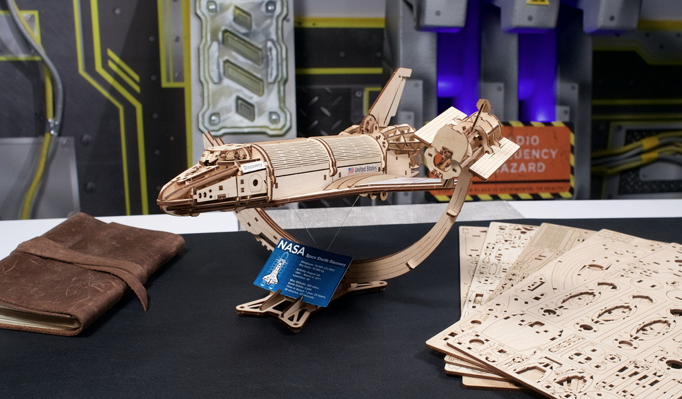 Set constructie - Discovery - NASA Space Shuttle | Ugears