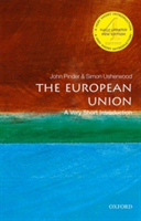 The European Union: A Very Short Introduction | University of Surrey) John (Reader in Politics Pinder, United Kingdom) London and Chairman of the Federal Trust Simon (Formerly Honorary Professor at the College of Europe Usherwood