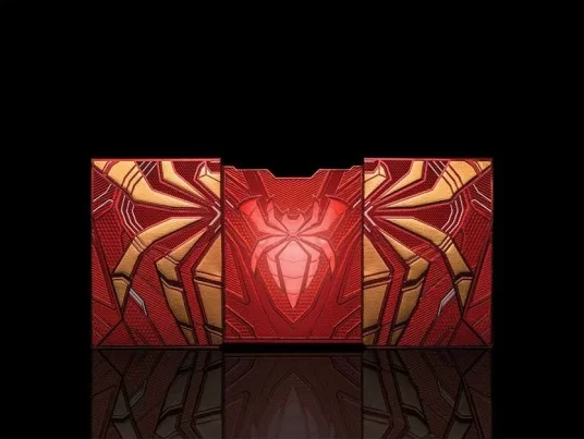 Carti de joc - Spider-Man Iron Spider Armor Crimson | Card Mafia