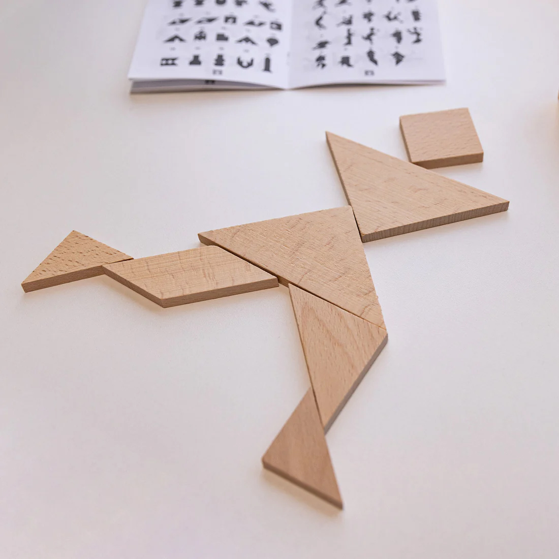 Joc educativ - Tangram cu piese din lemn | Deico Games - 2 | YEO