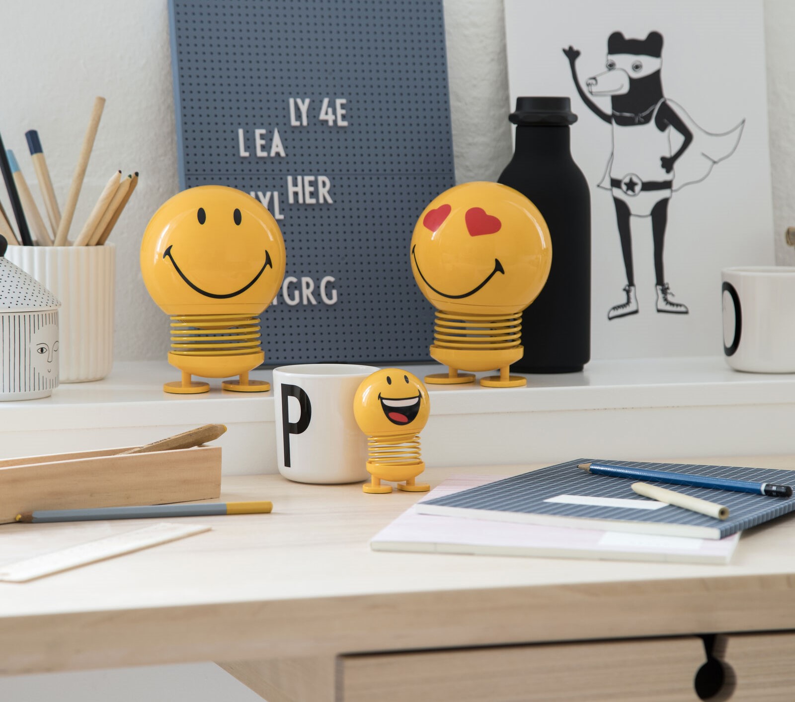 Figurina - Small - Smiley Joy - Yellow | Hoptimist