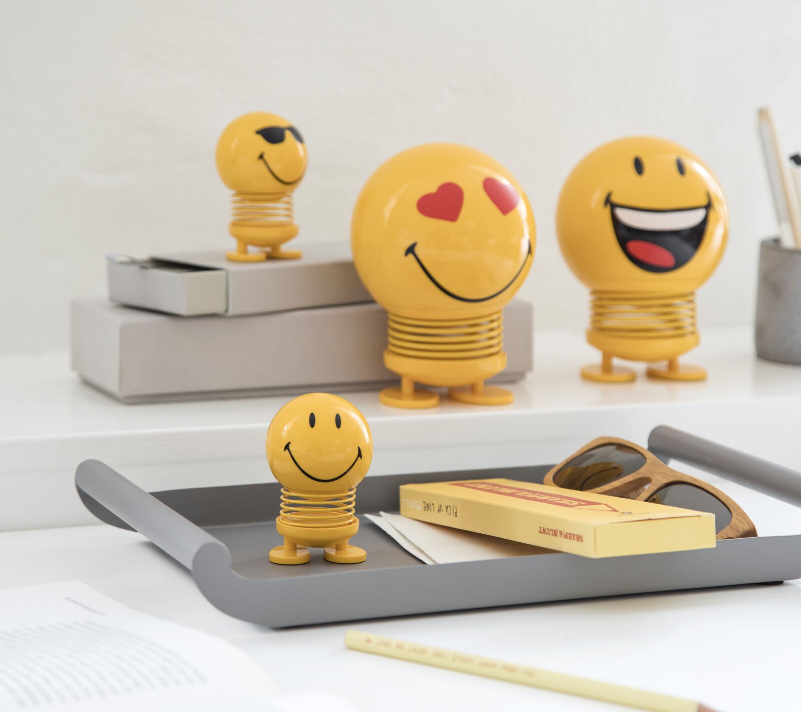 Figurina - Large - Smiley Love - Yellow | Hoptimist