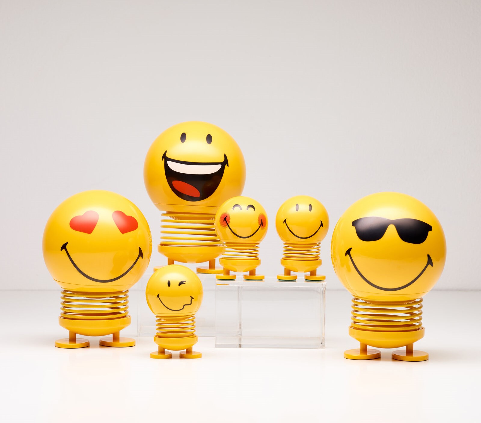 Figurina - Large - Smiley Love - Yellow | Hoptimist - 2 | YEO