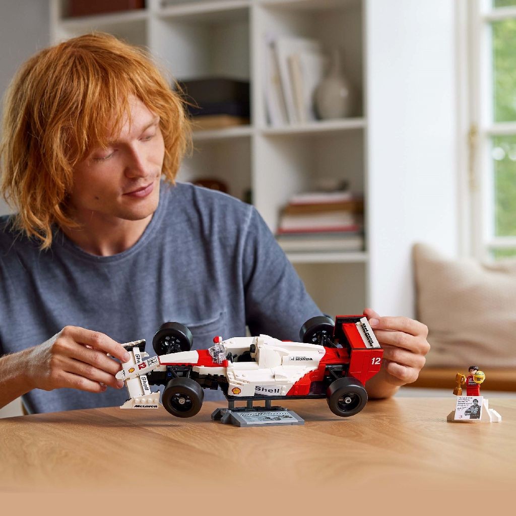 LEGO Icons - McLaren MP4/4 and Ayrton Senna (10330)  | LEGO - imagine 2