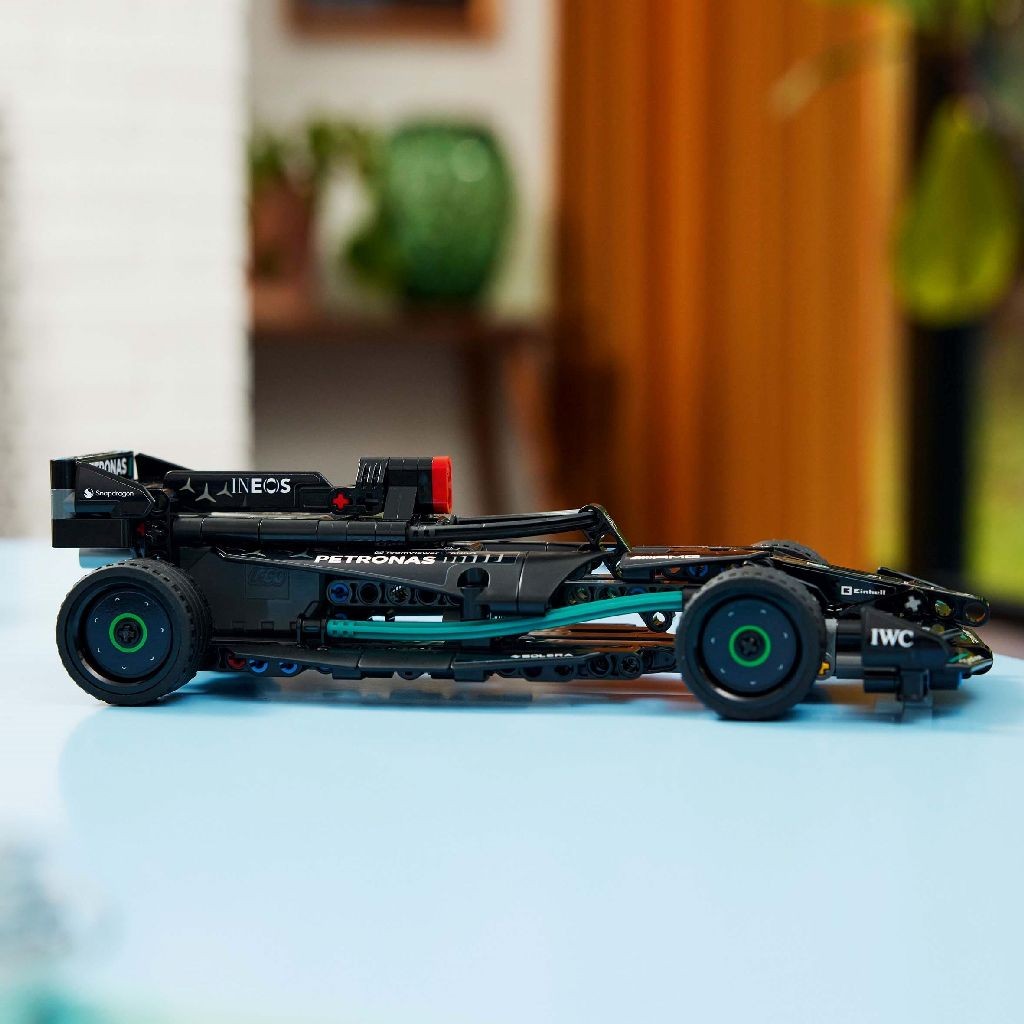 LEGO Technic - Mercedes-AMG F1 W14 E Performance Pull-Back (42165) | LEGO - 3 | YEO