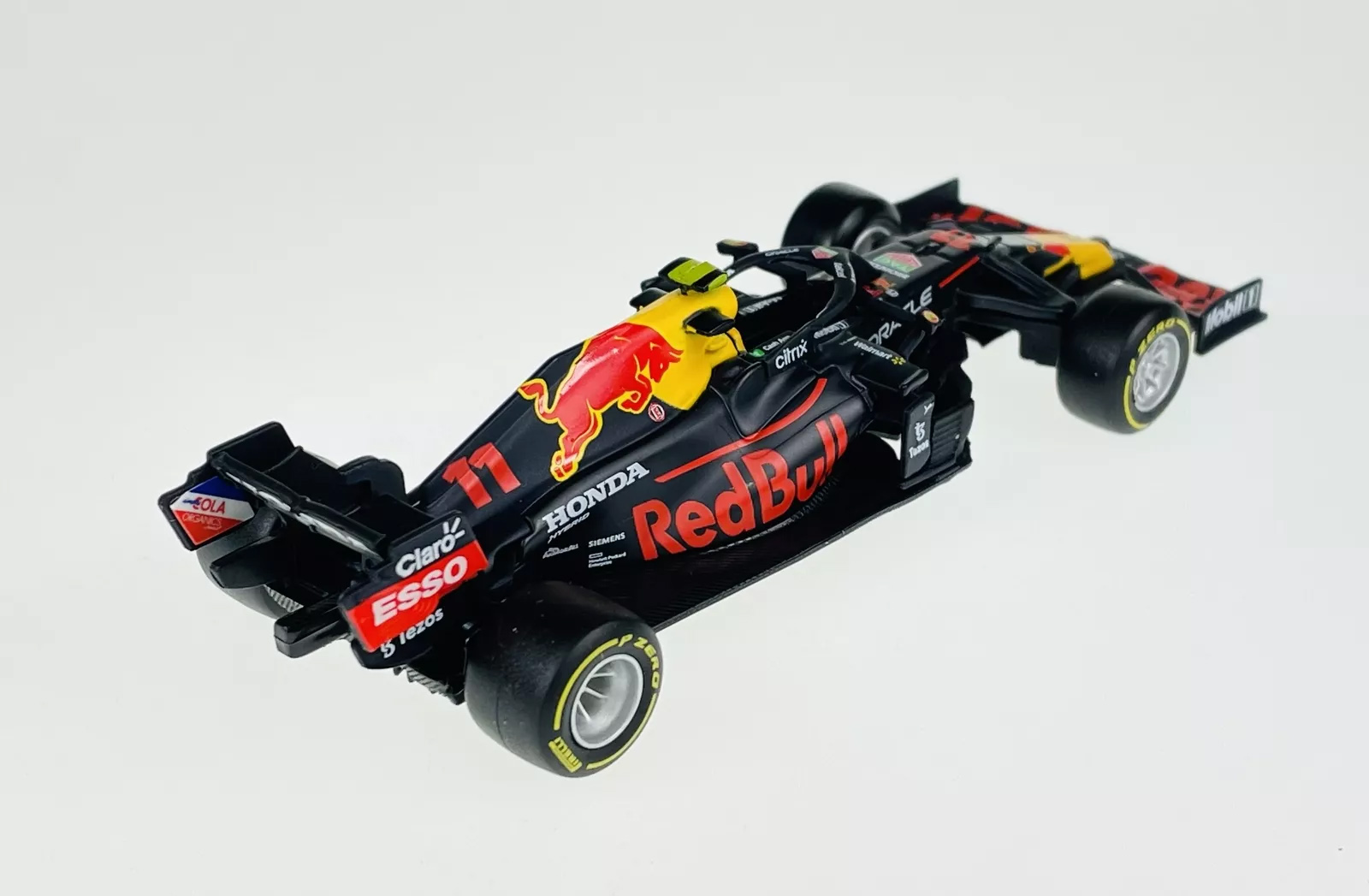 Masinuta - F1 2021 Red Bull RB16B - Sergio Perez 1:43 | Bburago - 2