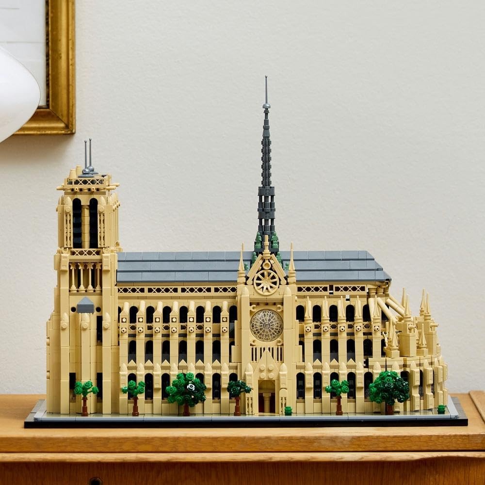 LEGO Arhitecture - Notre-Dame de Paris ( 21061) | LEGO