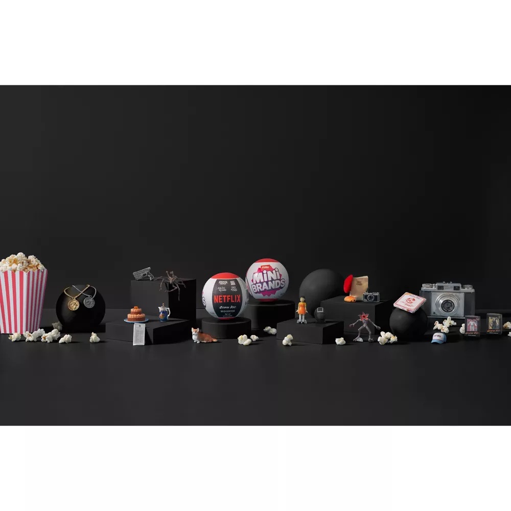 Figurina - Netflix Mini Brands (produs tip surpriza - pret pe bucata) | Zuru - 8 | YEO