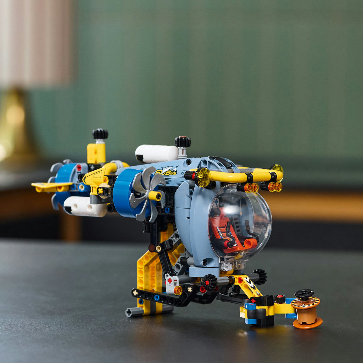 LEGO Technic - Submarin de cercetare (42201) | LEGO - 3 | YEO