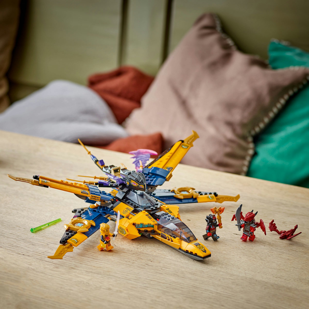 LEGO Ninjago - Superavionul cu reactie al lui Ras si Arin (71833) | LEGO - imagine 3